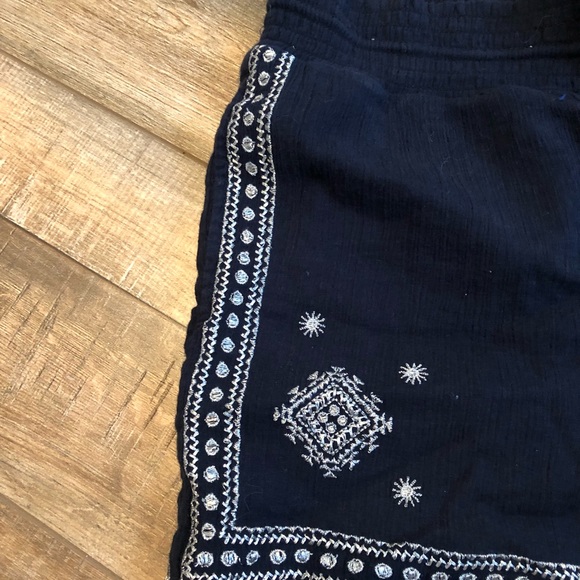 J. Crew Shorts 🌵 - Picture 3 of 5